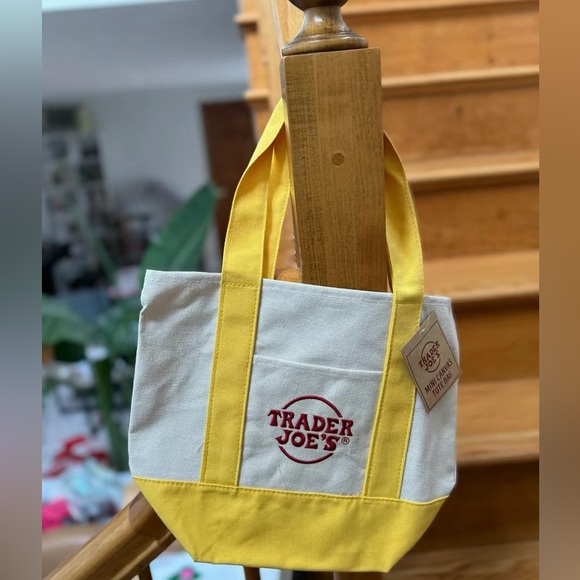 Trader Joe's Mini Canvas Tote Bags - BNWT Pet Free & Smoke-Free Home - Picture 5 of 6